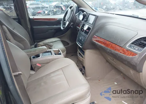 2015 Chrysler Town & Country Touring from USA, damaged, VIN 2C4RC1BG8FR645864